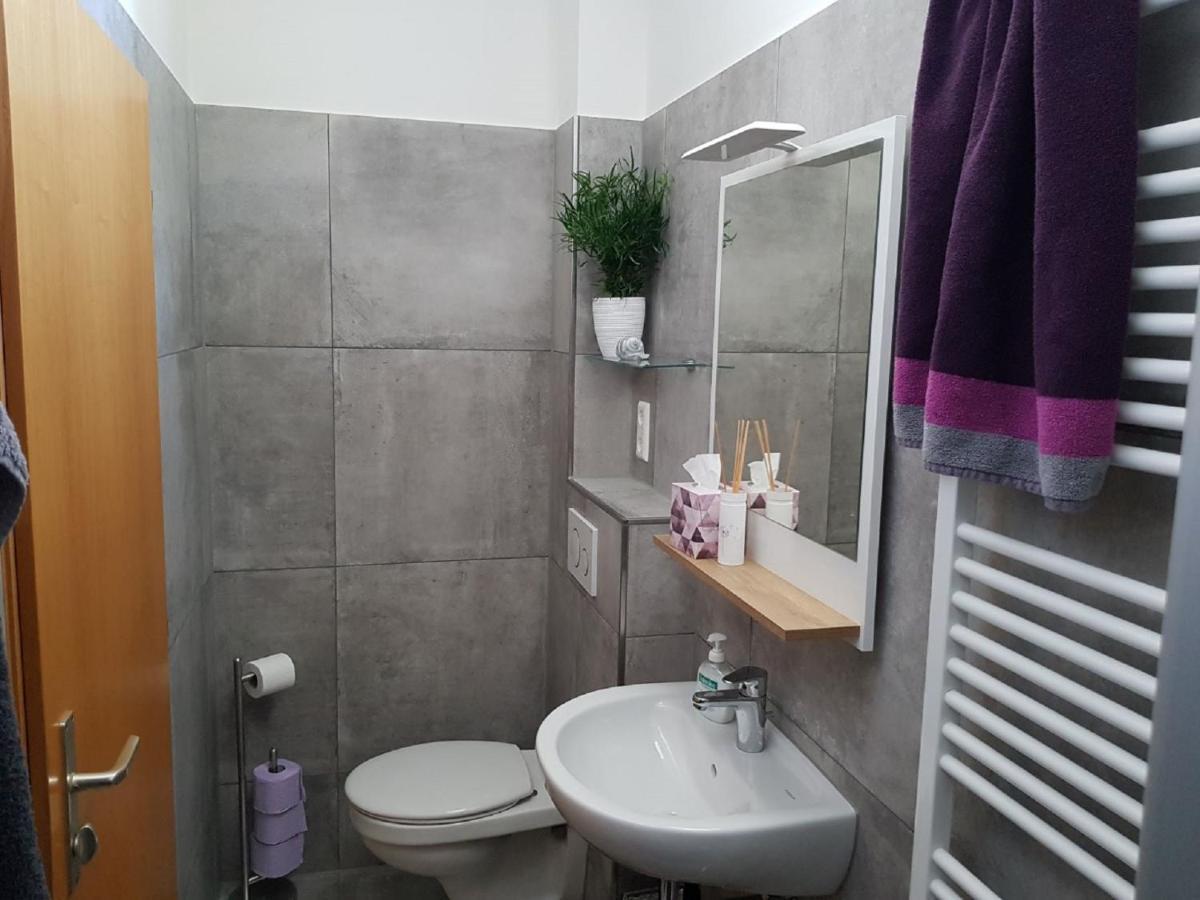גונדלפינגן Ferienhaus Brenzblick מראה חיצוני תמונה